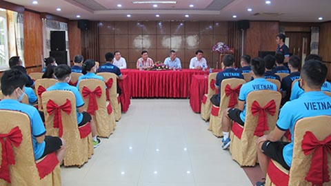 Lãnh đạo VFF gặp mặt động viên 2 đội futsal nam và nữ Việt Nam